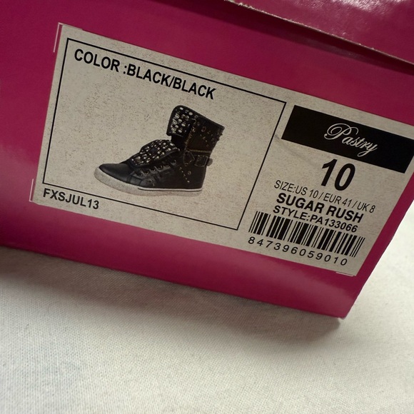 NIB Pastry Sugar Rush black dance sneakers w/ skulls ☠️ & studs sz 10 women - Picture 4 of 17
